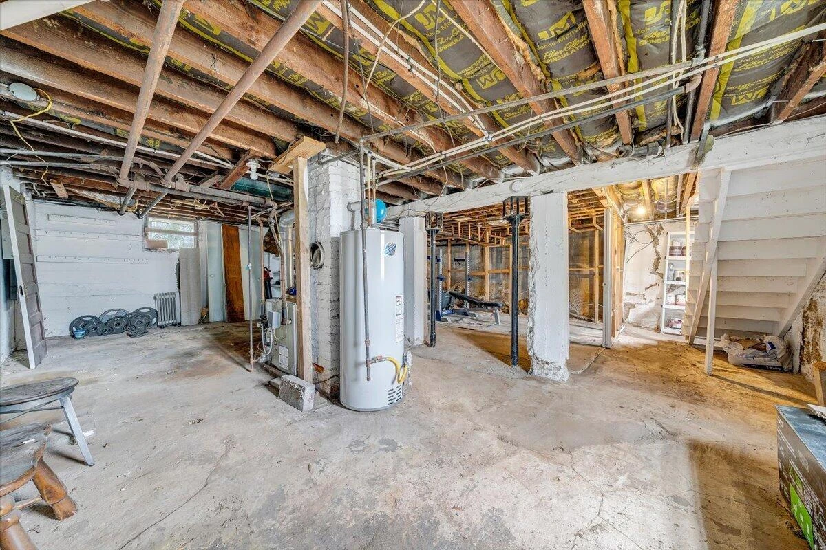1002 Howbert AVE SW - Photo 24