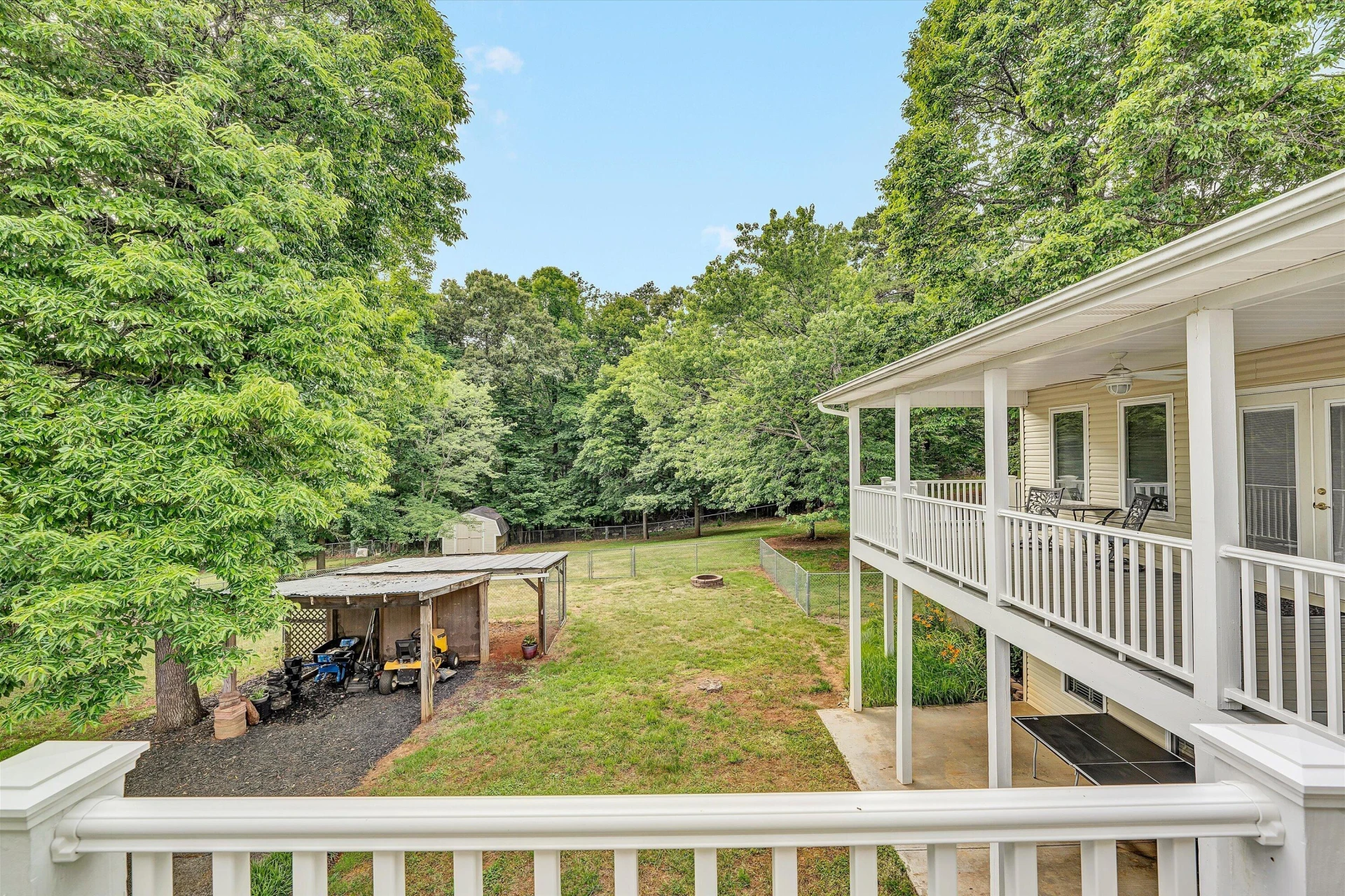 111 Barrington CT - Photo 20