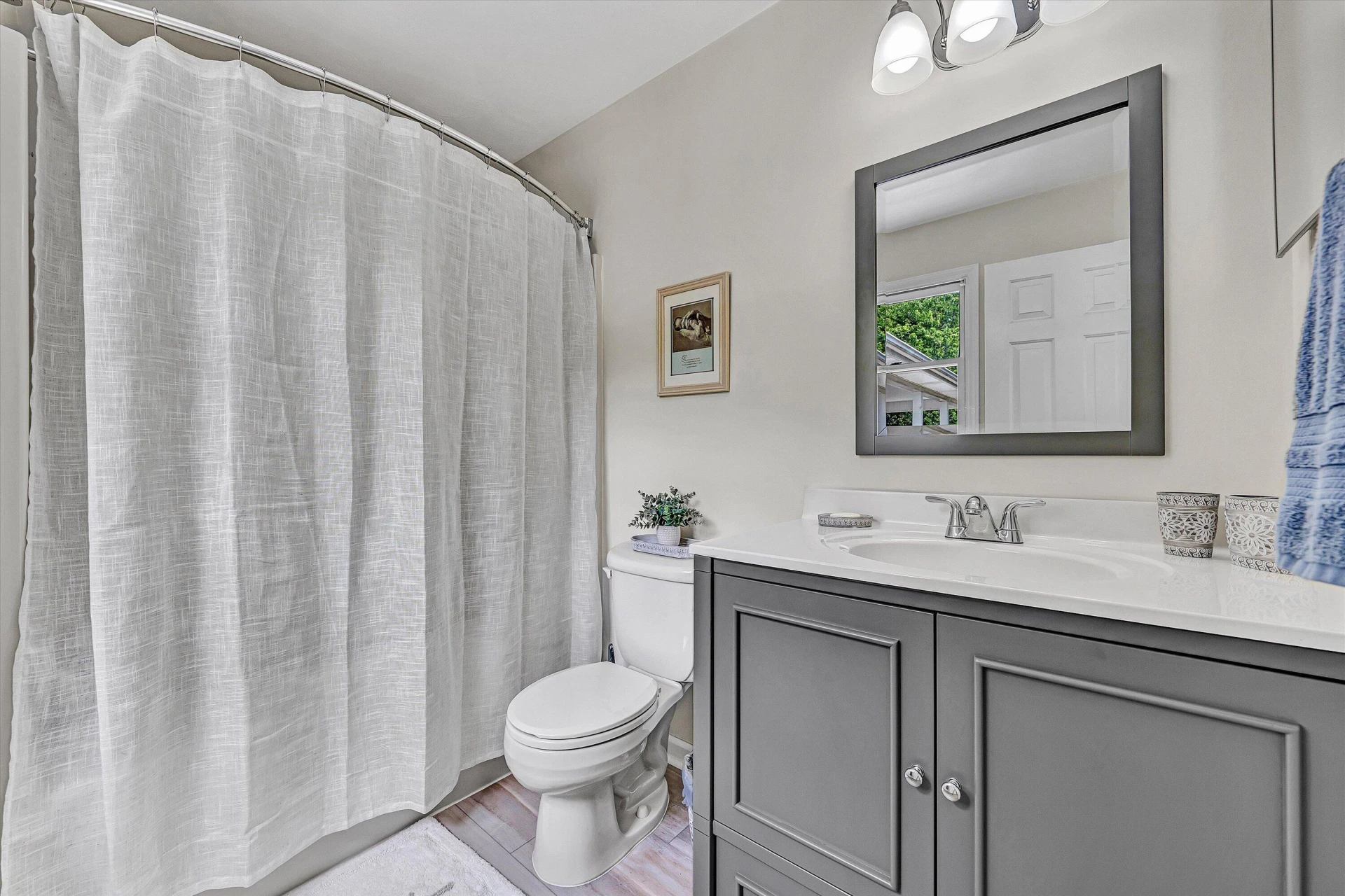 111 Barrington CT - Photo 25