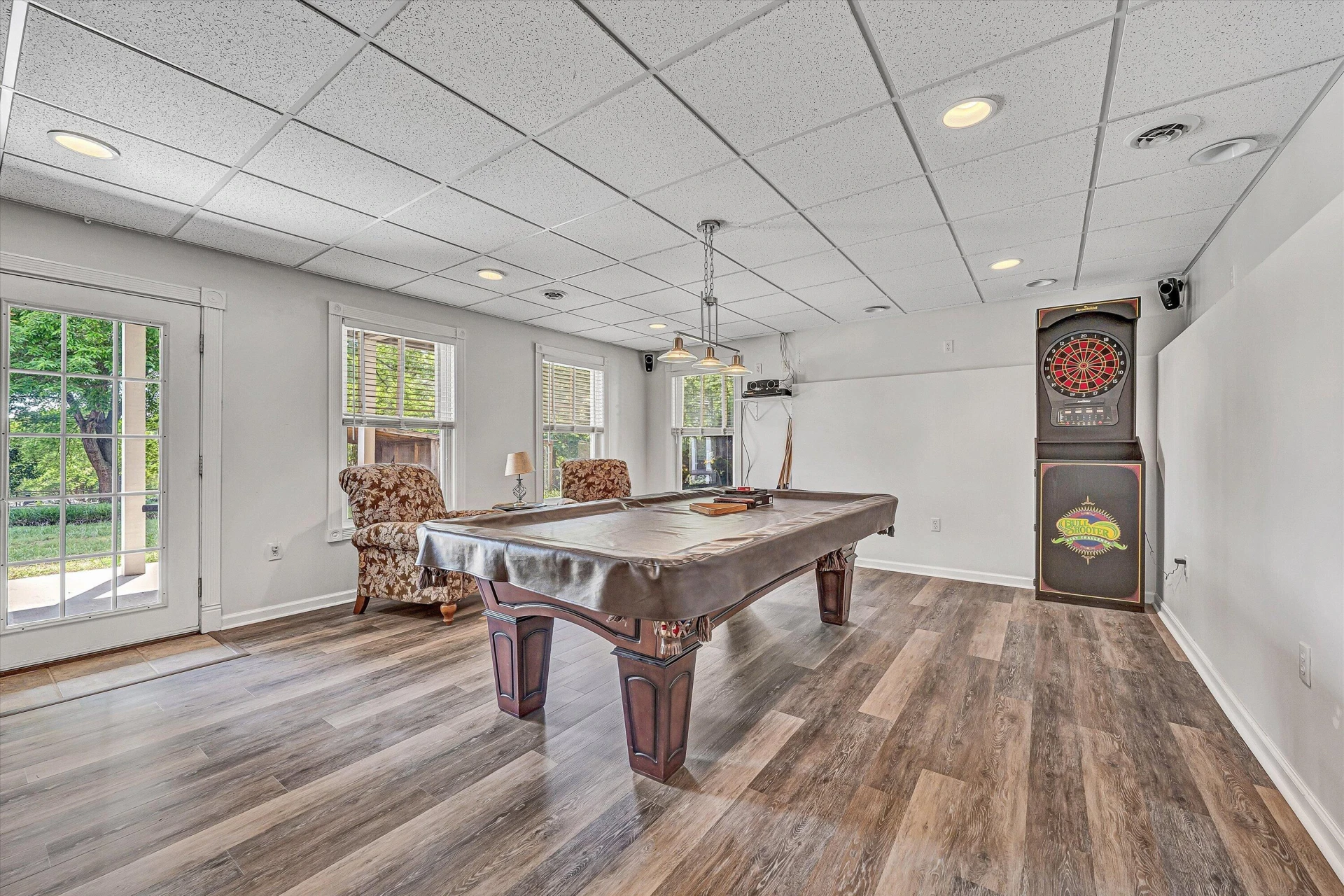 111 Barrington CT - Photo 39