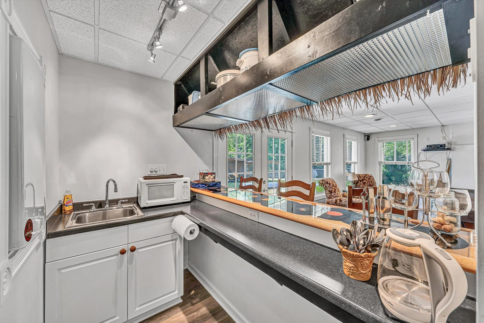 111 Barrington CT - Photo 42