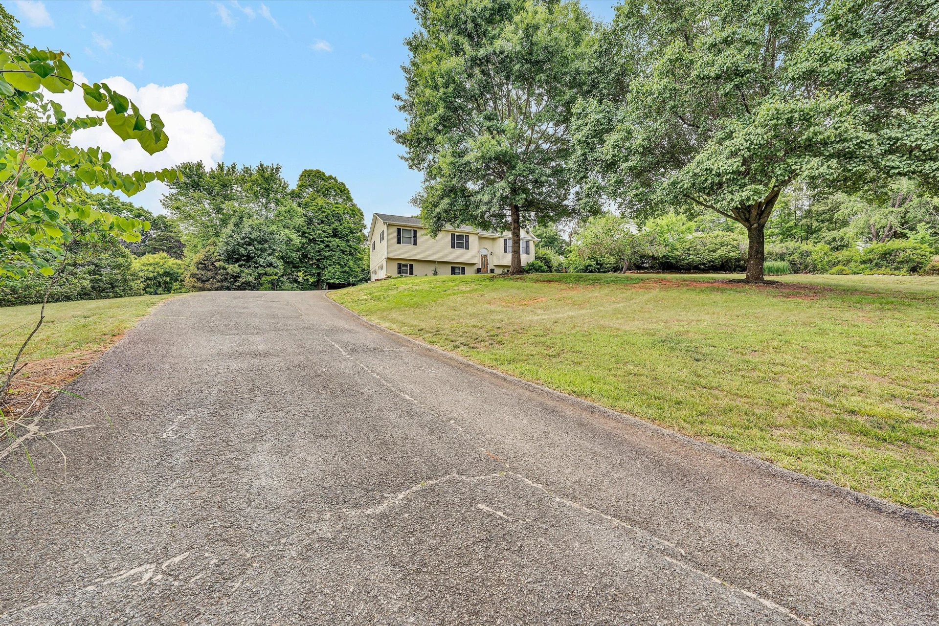 111 Barrington CT - Photo 53