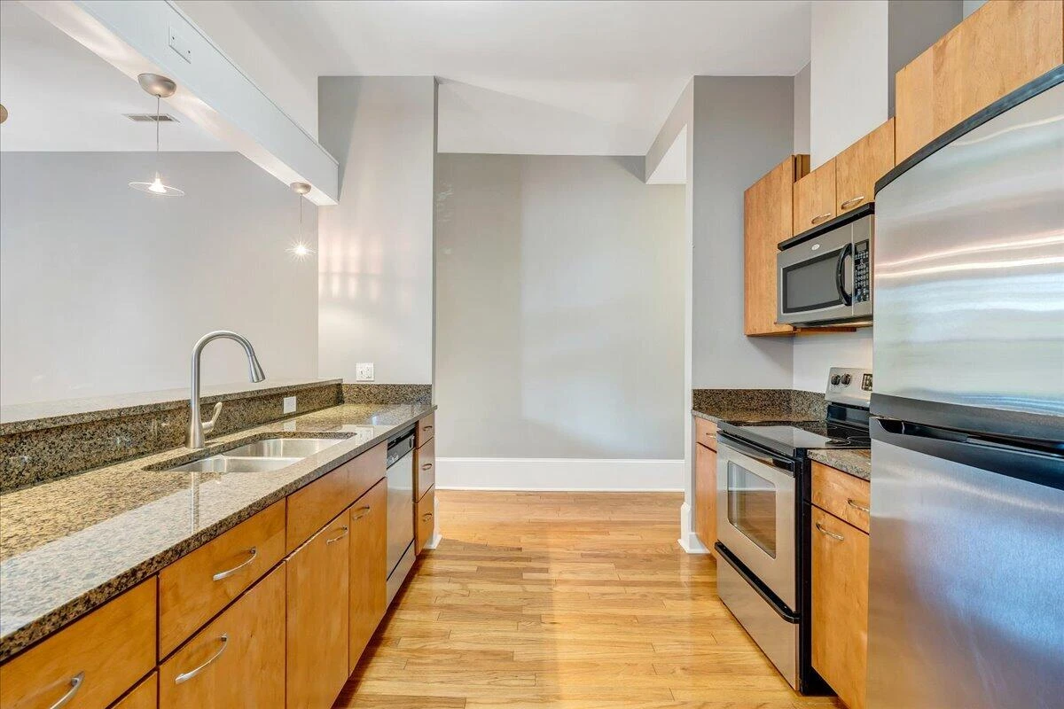 418 1st ST SW #4 - Photo 13
