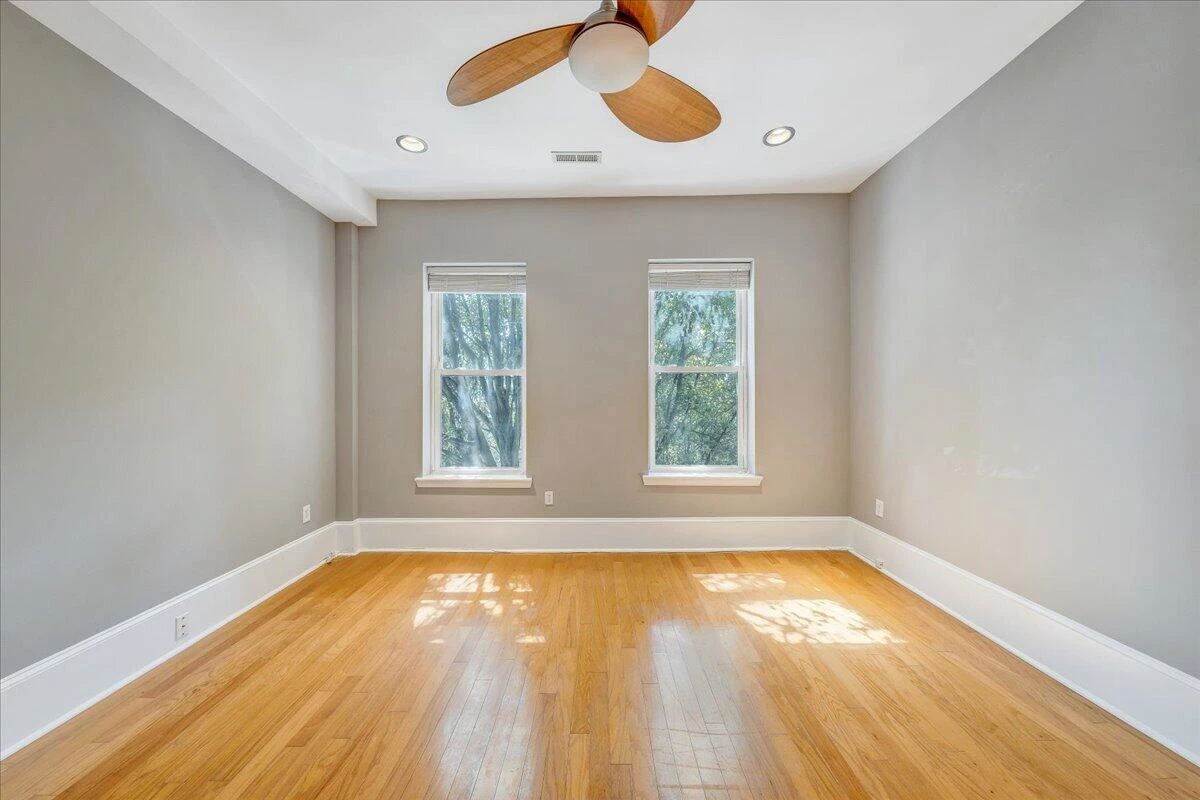 418 1st ST SW #4 - Photo 15