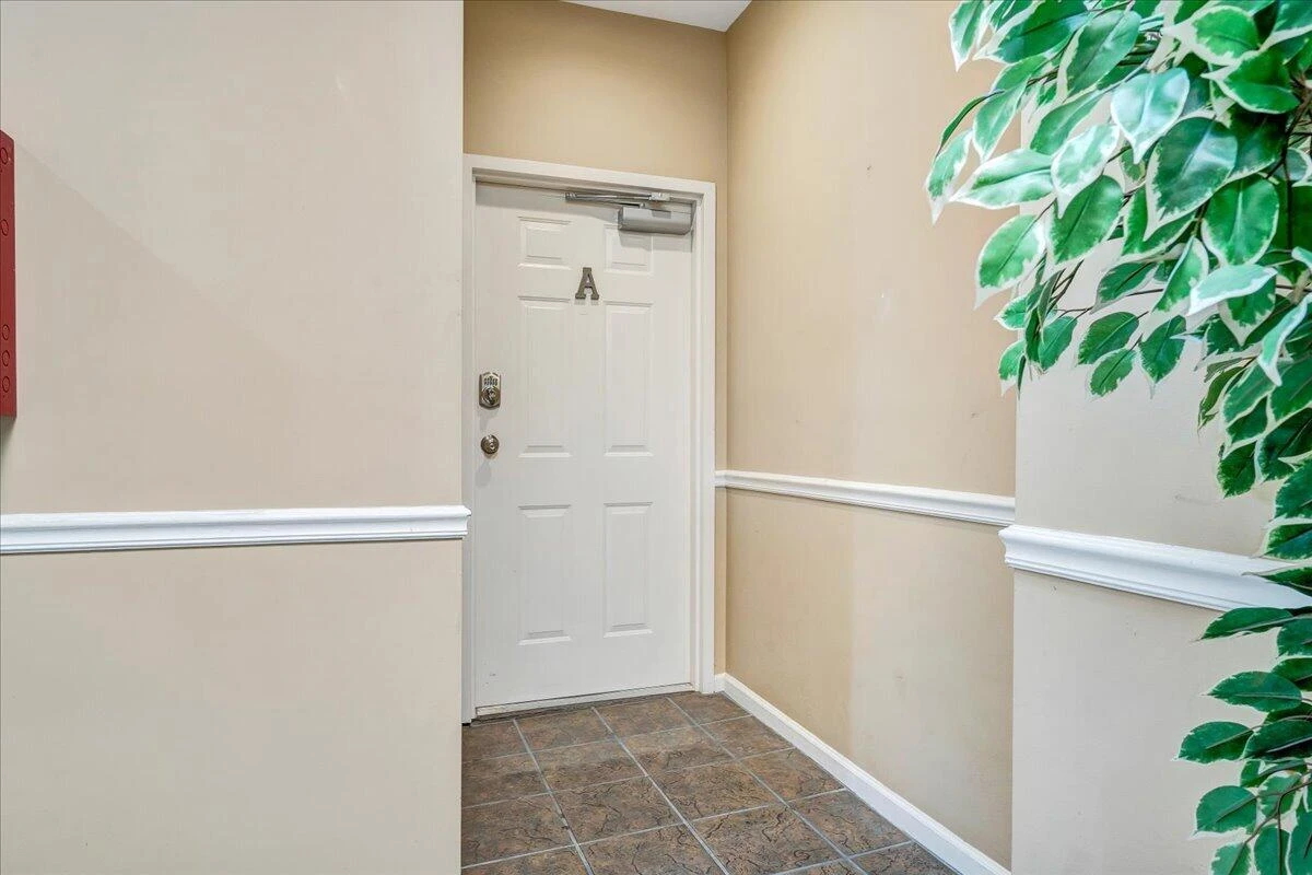 418 1st ST SW #4 - Photo 28