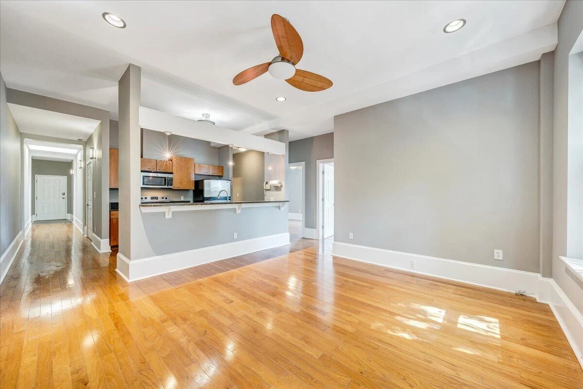 418 1st ST SW #4 - Photo 5