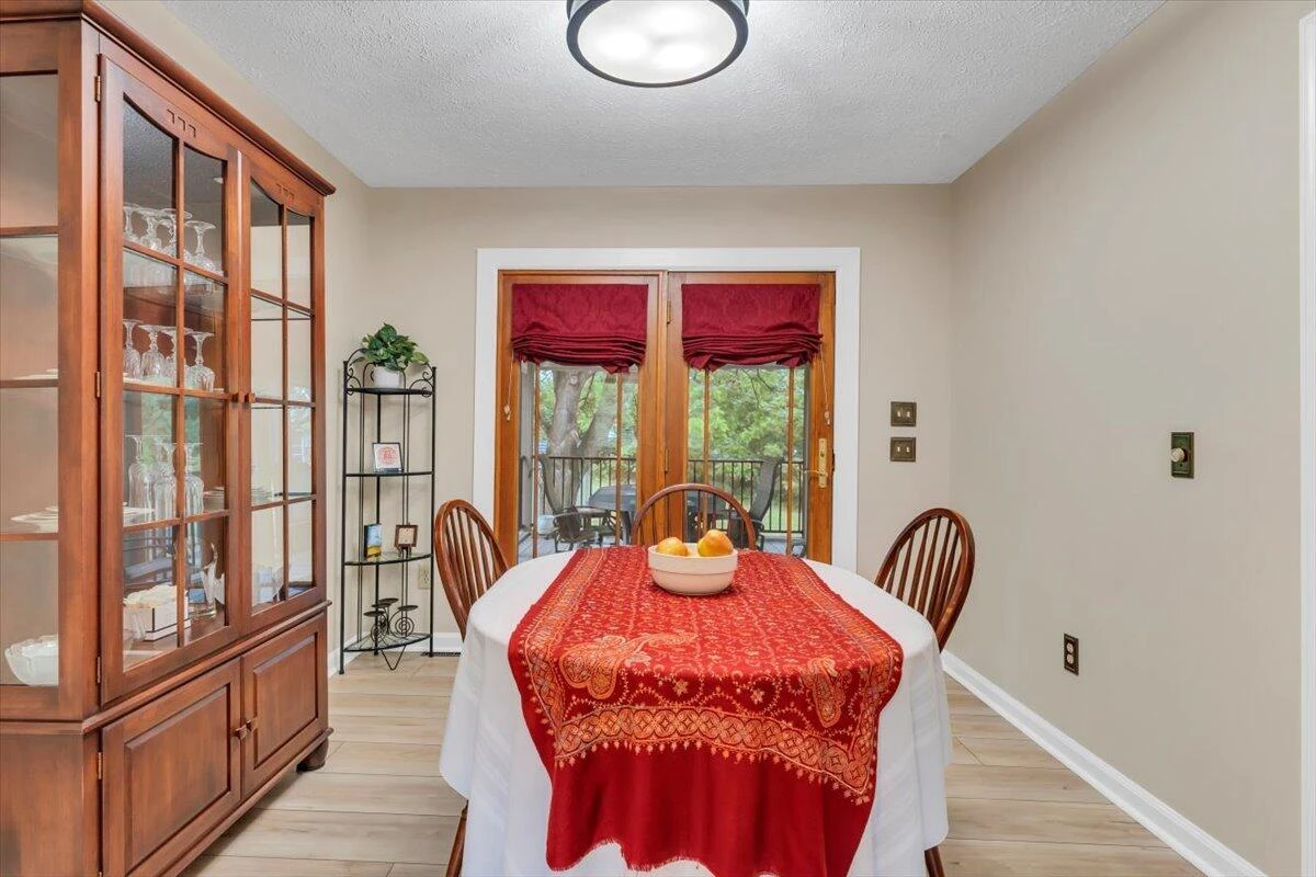 309 Woodbine DR - Photo 13
