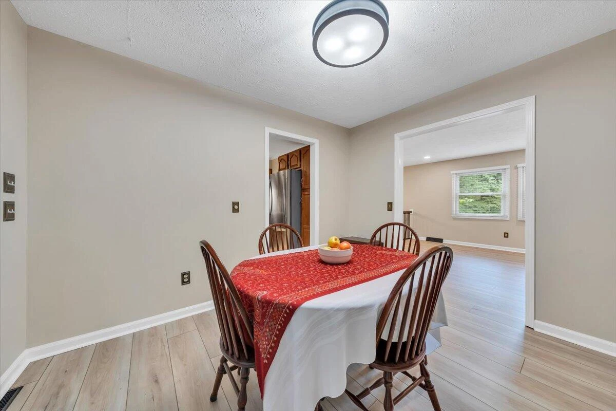 309 Woodbine DR - Photo 14