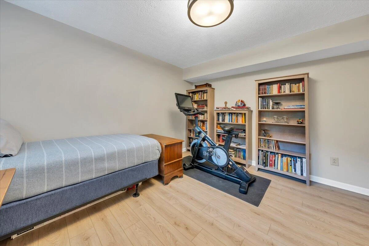 309 Woodbine DR - Photo 35