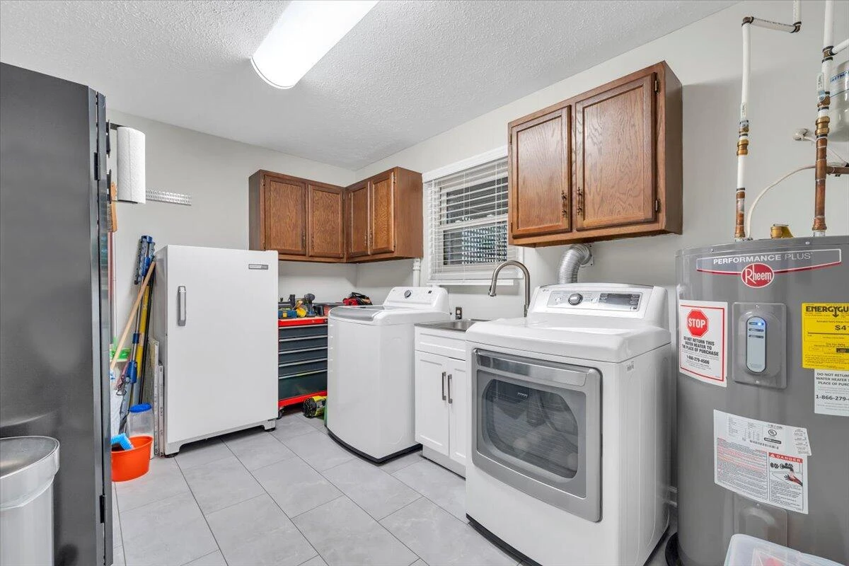 309 Woodbine DR - Photo 37