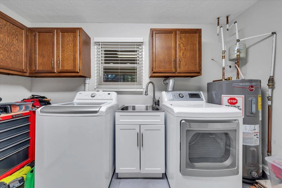 309 Woodbine DR - Photo 38