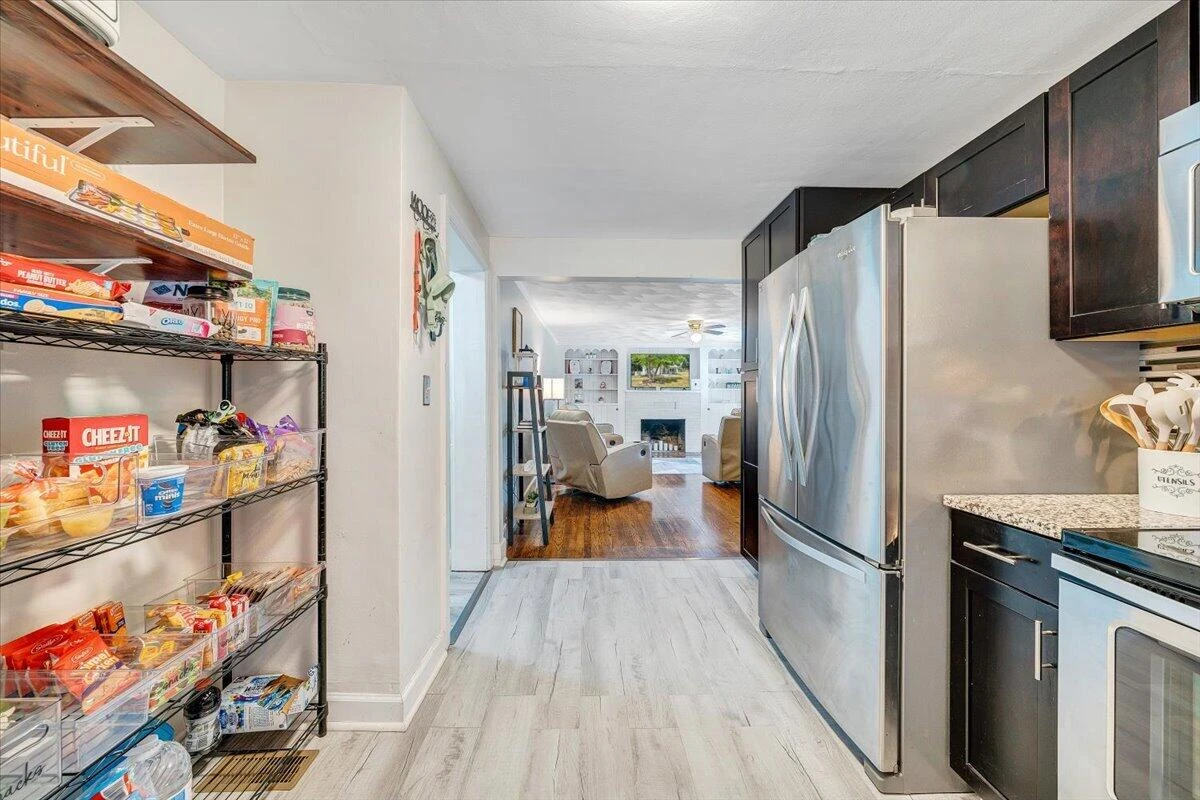105 Barnett RD - Photo 14
