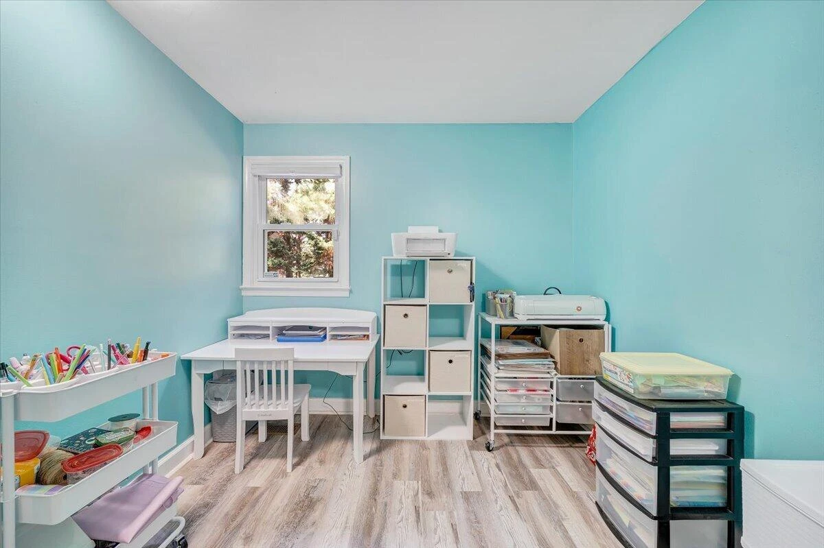 105 Barnett RD - Photo 21