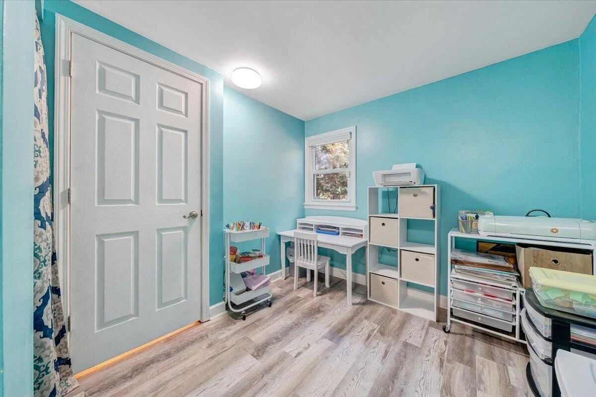 105 Barnett RD - Photo 22