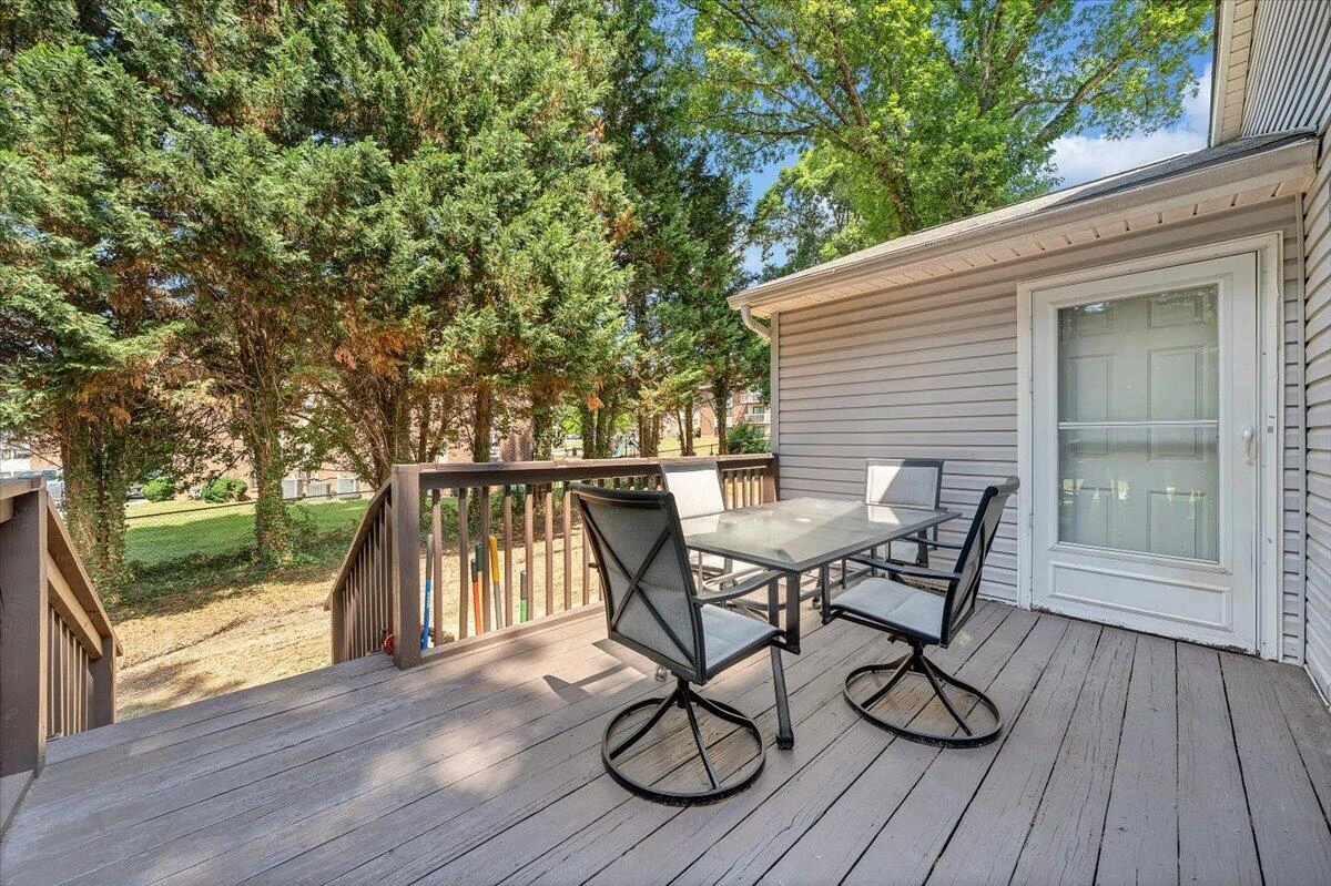 105 Barnett RD - Photo 31
