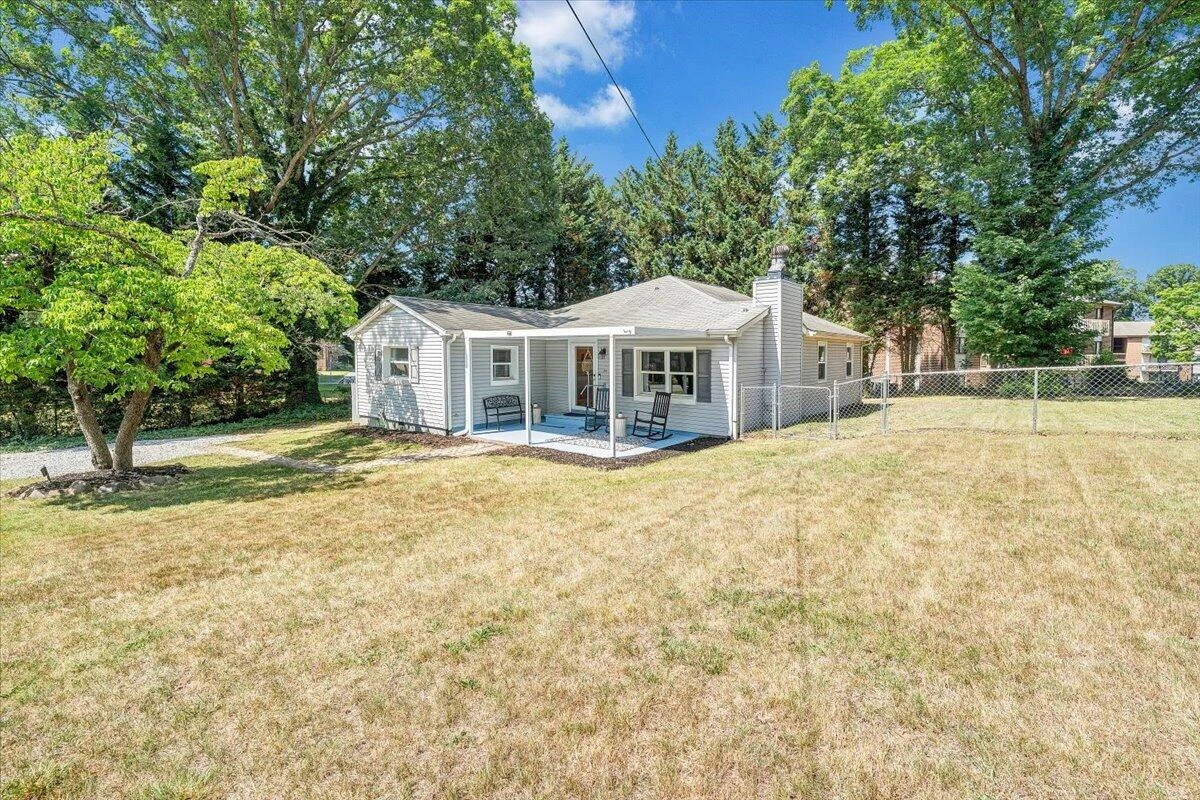 105 Barnett RD - Photo 42