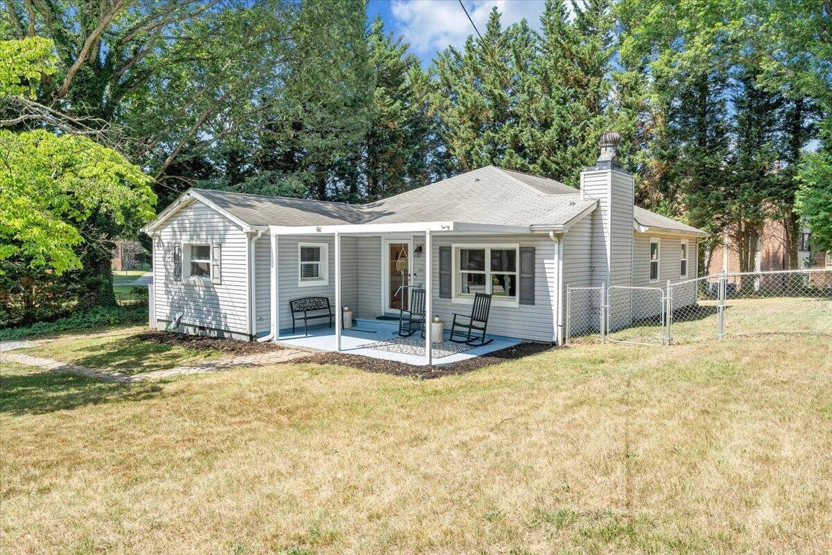 105 Barnett RD - Photo 43