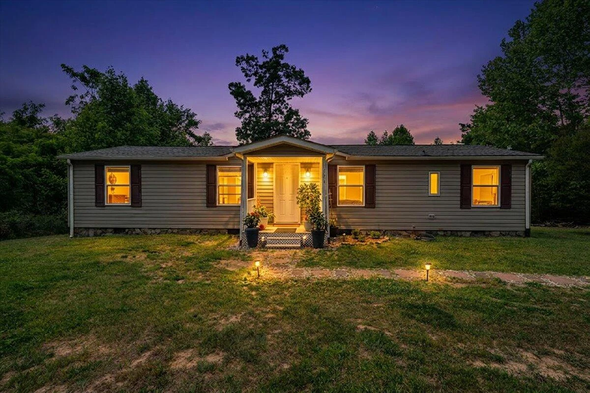 174 Log Cabin CIR