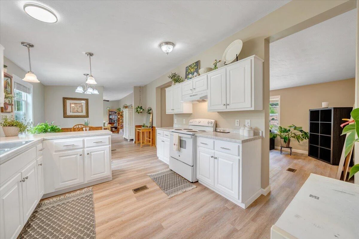 174 Log Cabin CIR - Photo 19
