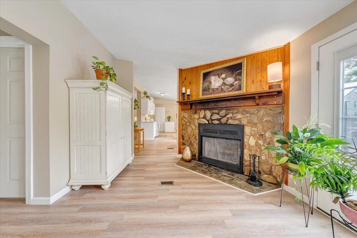 174 Log Cabin CIR - Photo 25