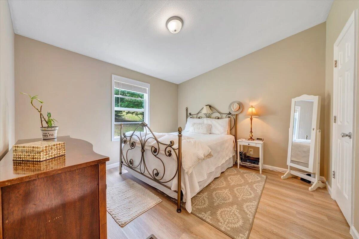 174 Log Cabin CIR - Photo 26