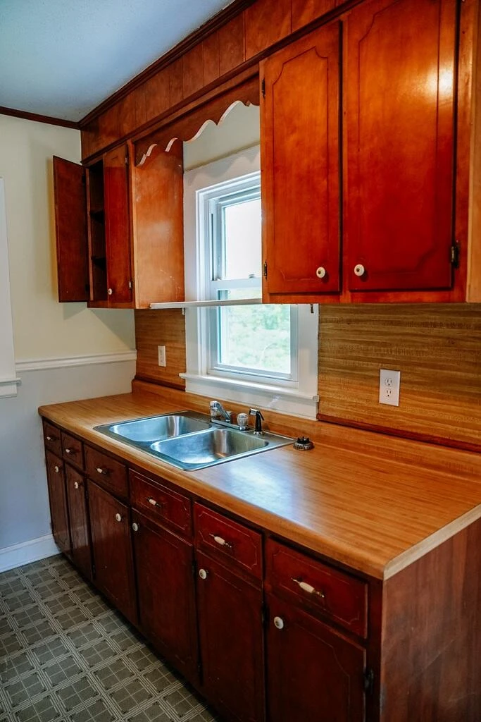 407 Ridgewood RD - Photo 10