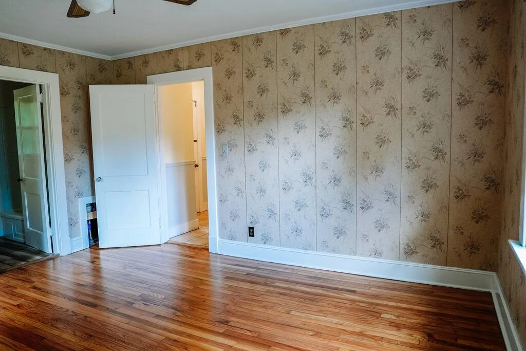 407 Ridgewood RD - Photo 16
