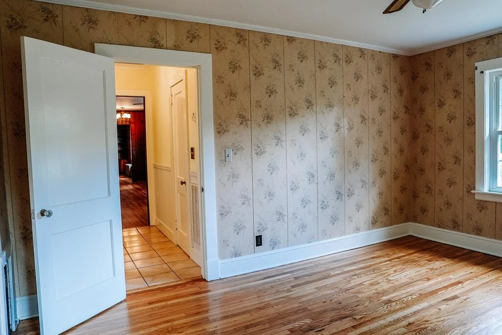 407 Ridgewood RD - Photo 18