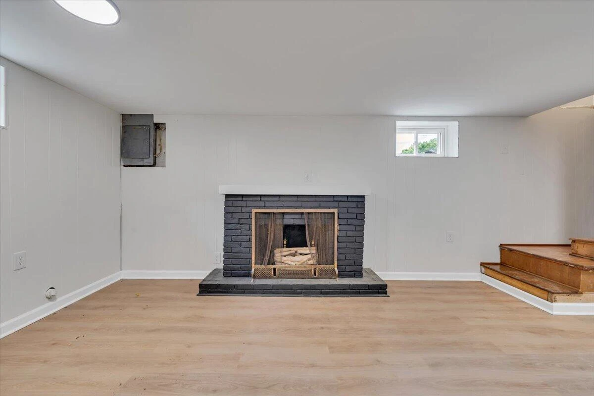 1415 Haydon ST - Photo 29