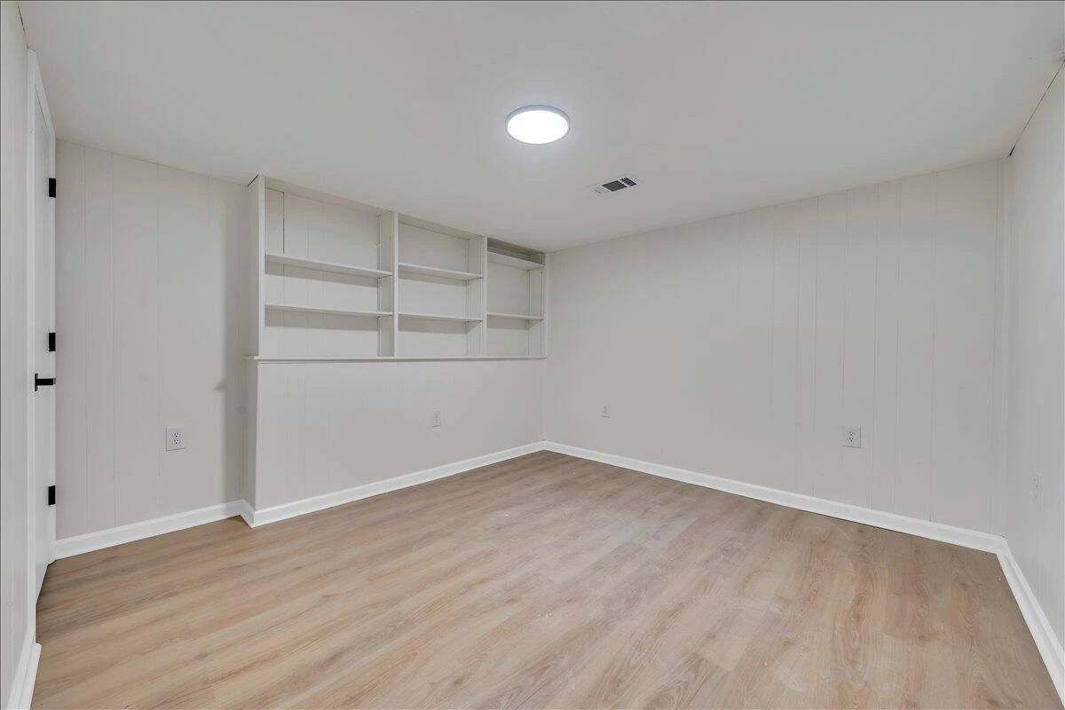 1415 Haydon ST - Photo 31