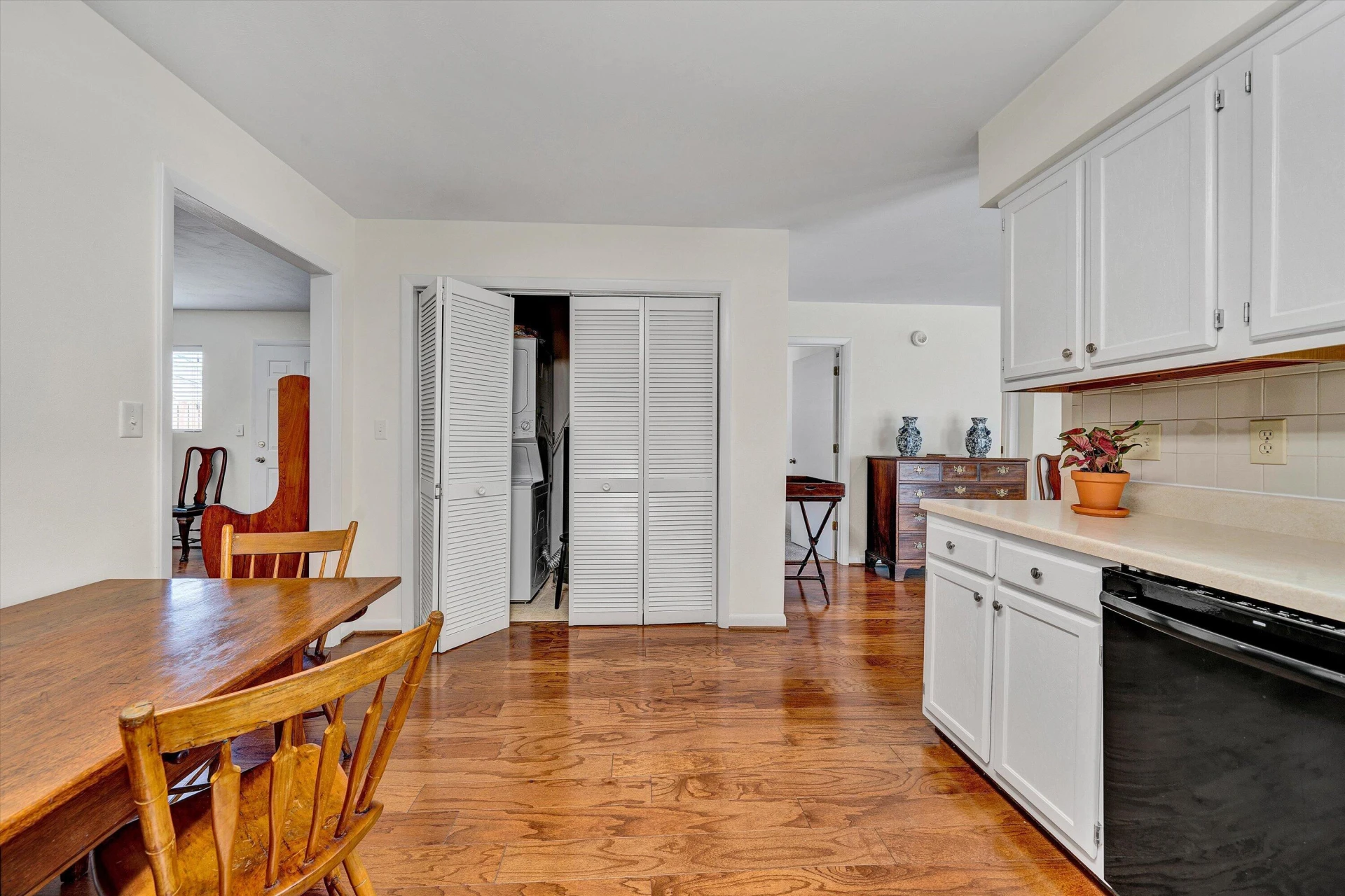 411 Windward DR SW #411 - Photo 15