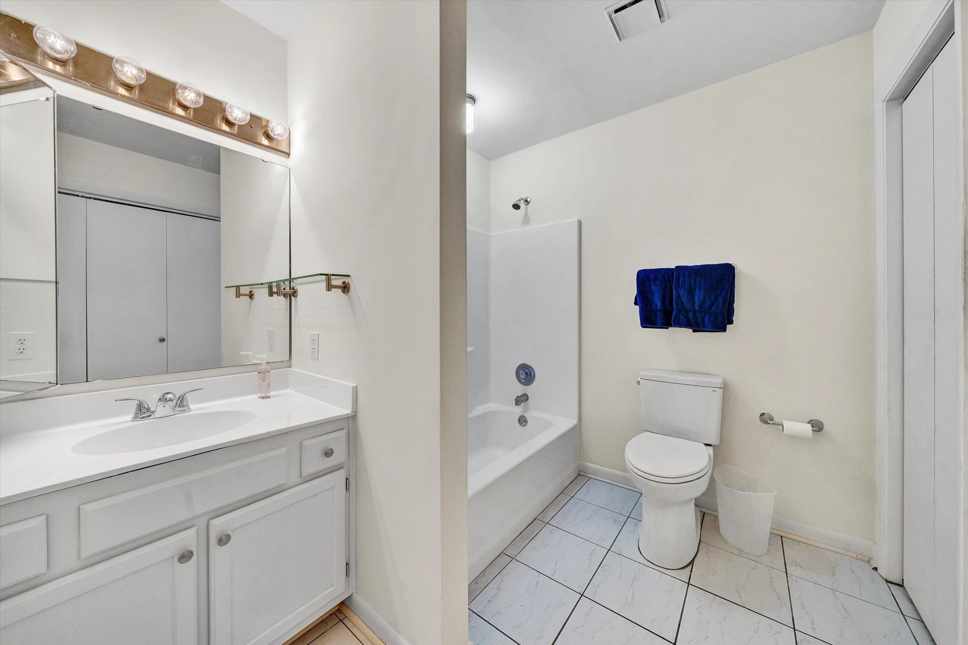 411 Windward DR SW #411 - Photo 20
