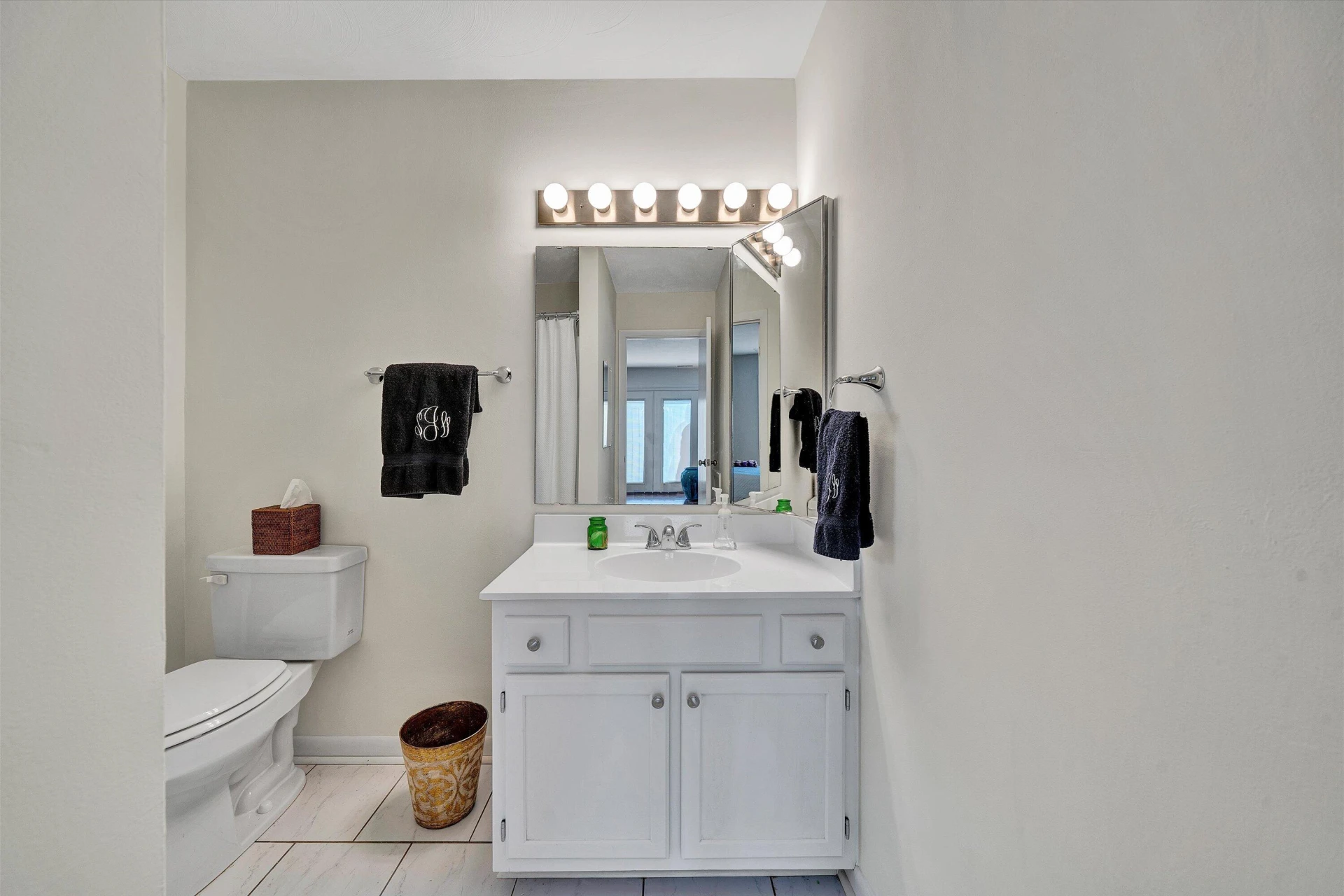 411 Windward DR SW #411 - Photo 25
