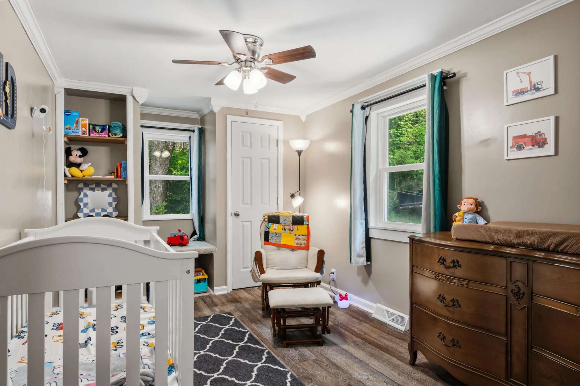 6734 Blacksburg RD - Photo 16
