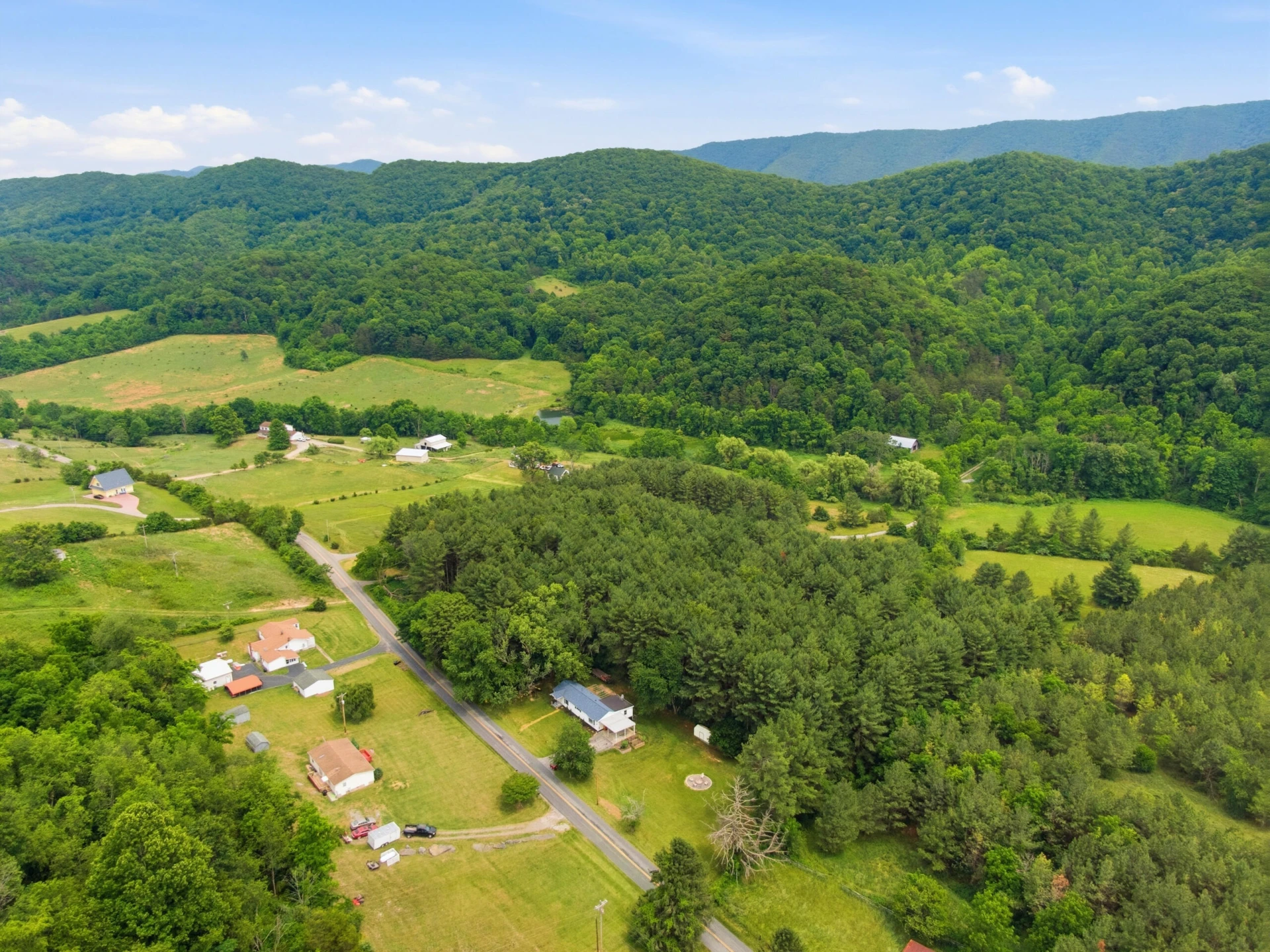 6734 Blacksburg RD - Photo 25