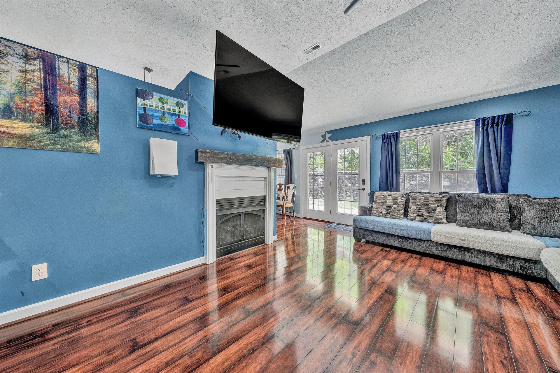 3075 Creekside DR - Photo 13