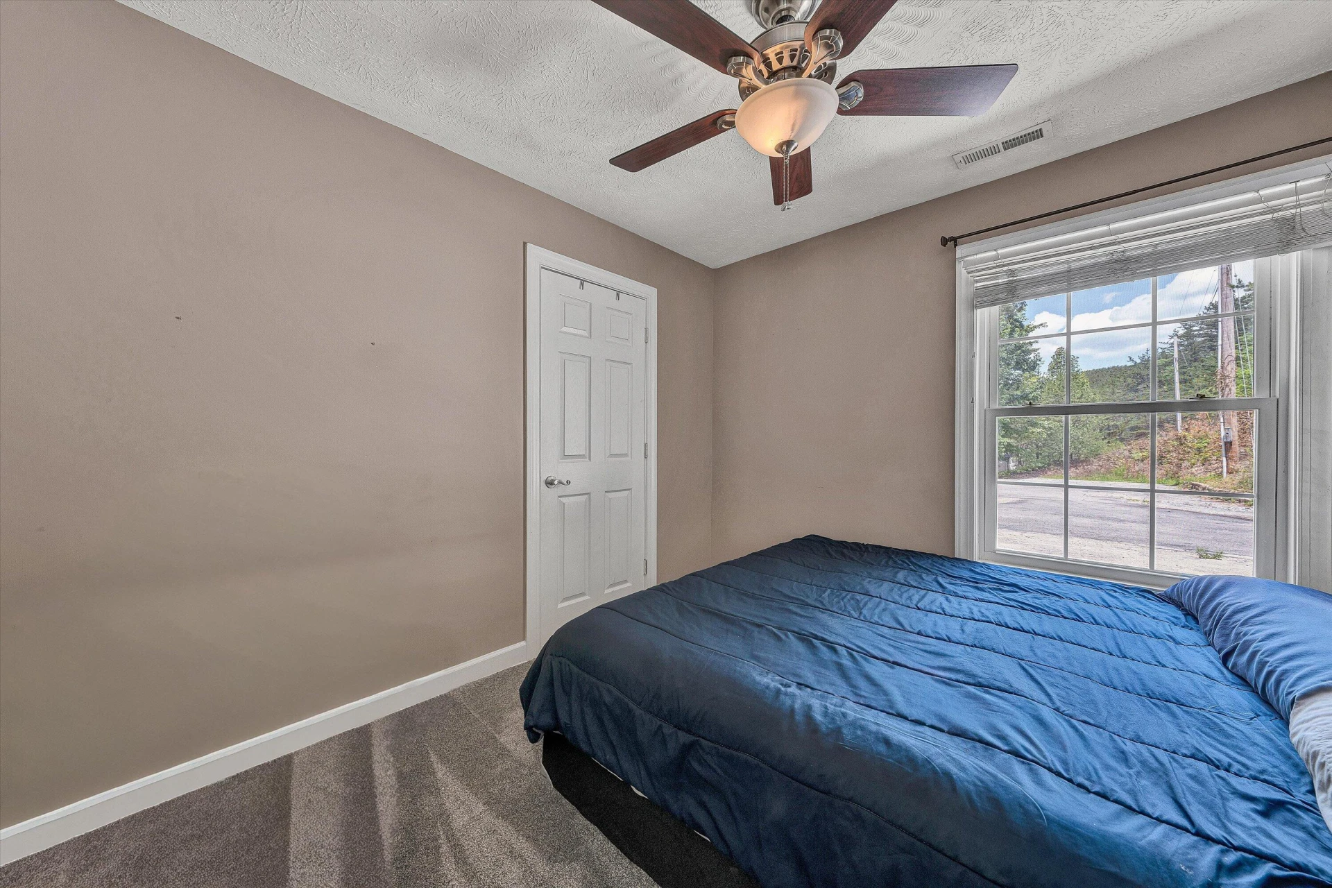 3075 Creekside DR - Photo 26