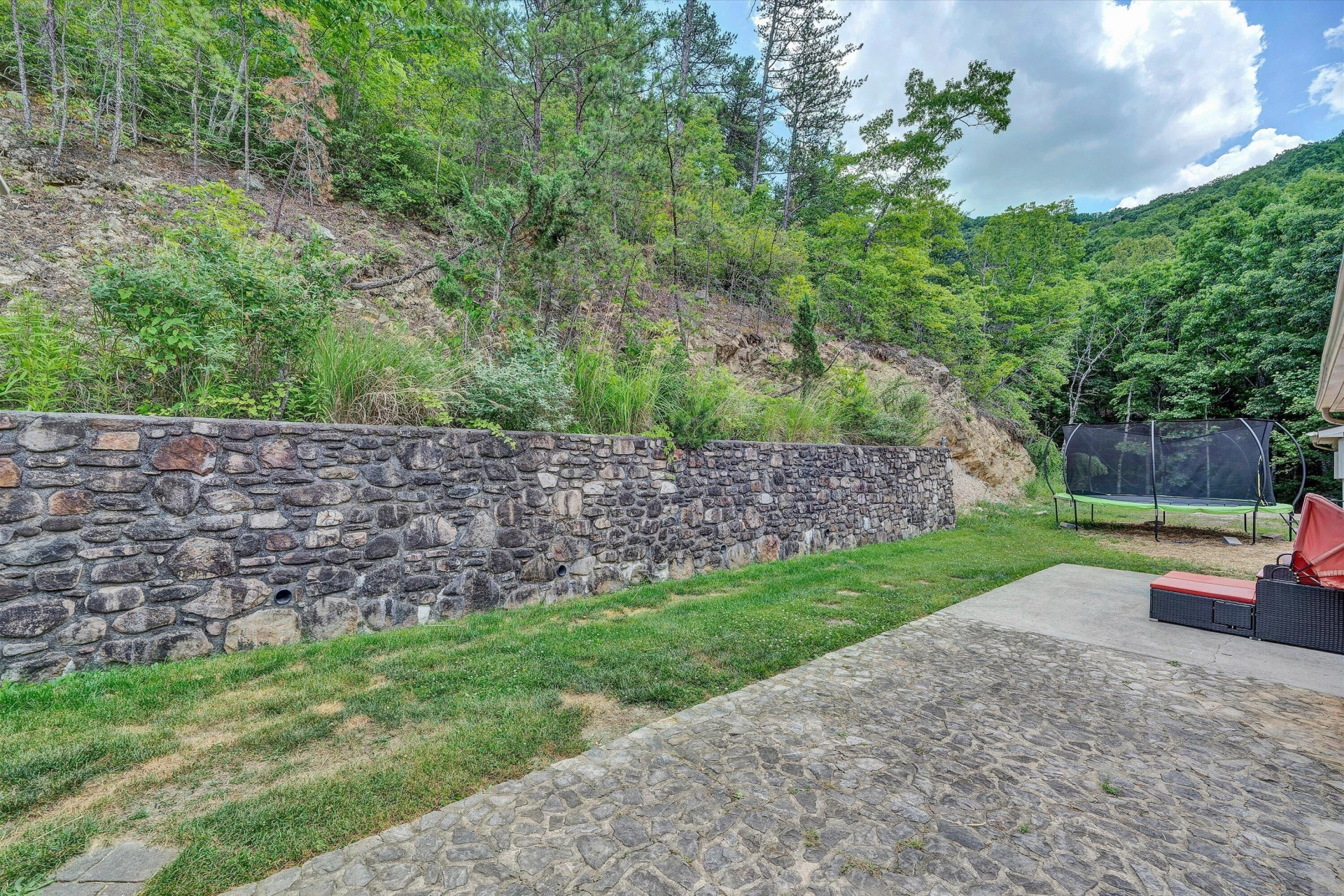3075 Creekside DR - Photo 36