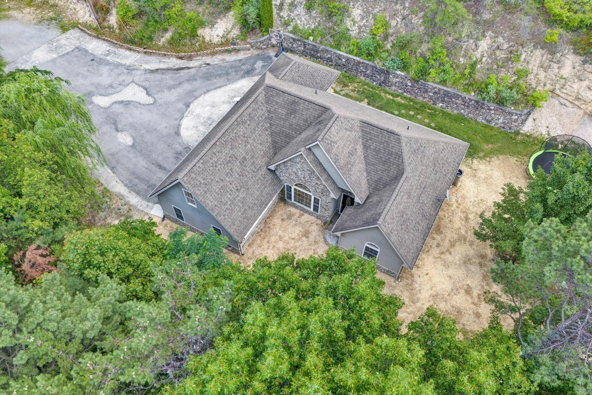 3075 Creekside DR - Photo 43