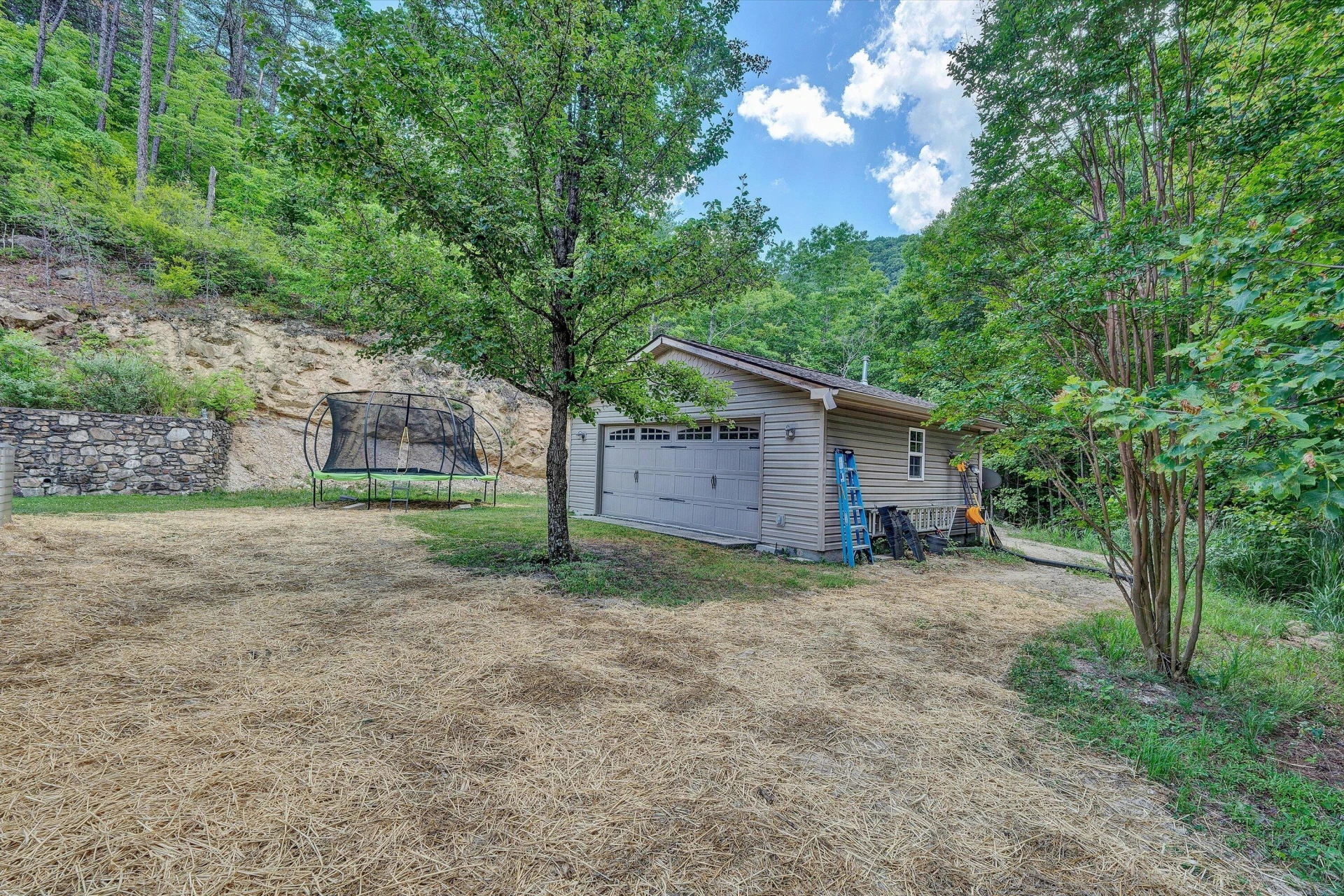 3075 Creekside DR - Photo 47