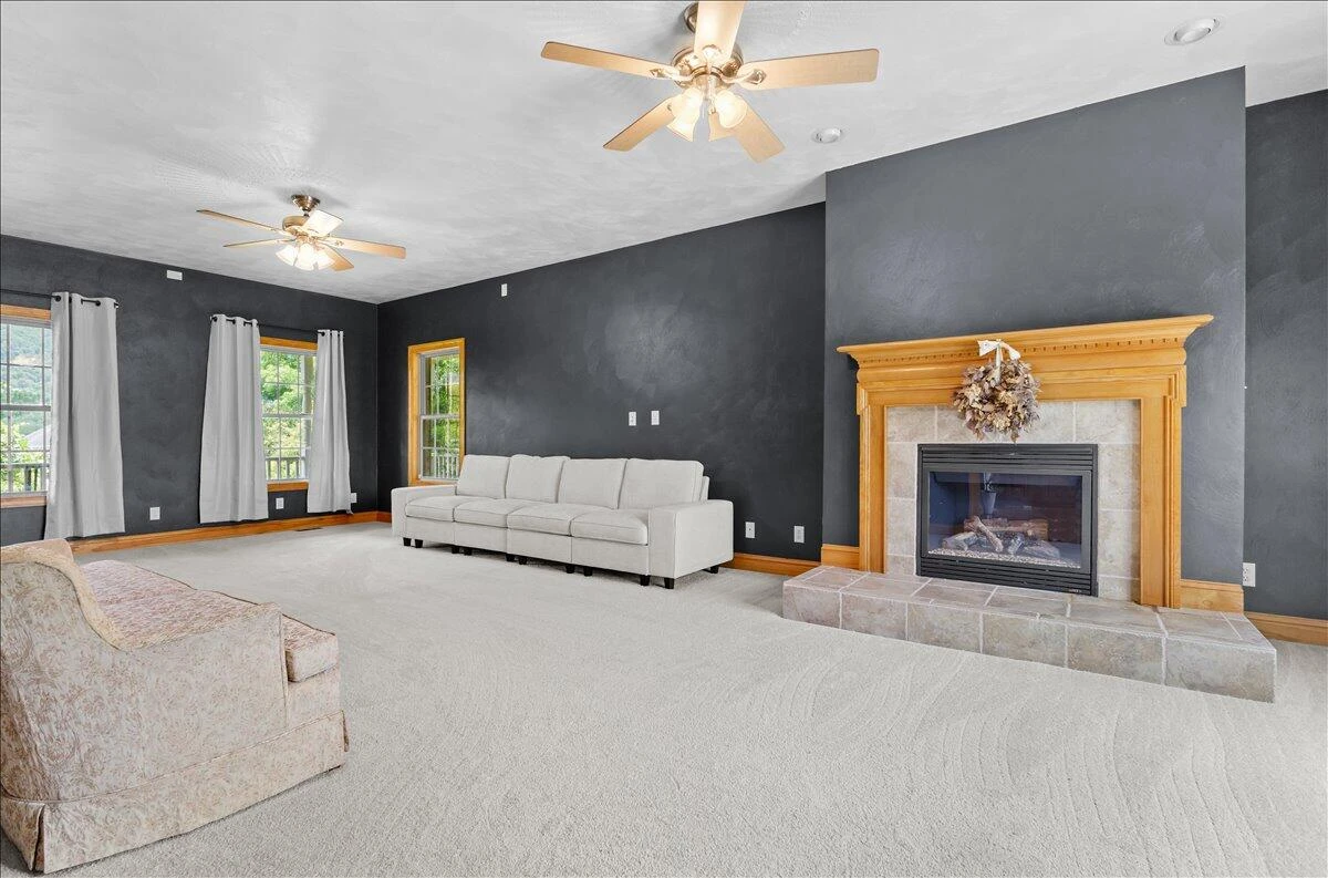 4636 Afton LN - Photo 11