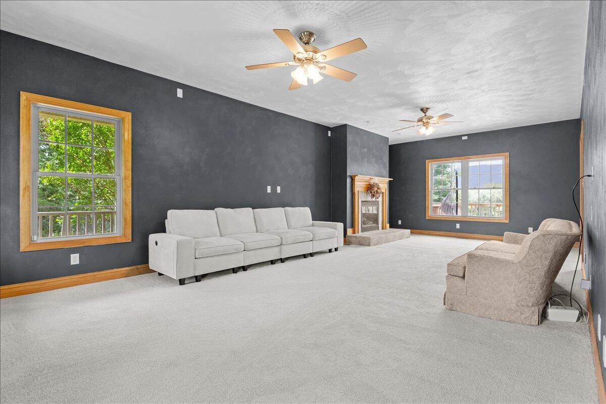4636 Afton LN - Photo 9