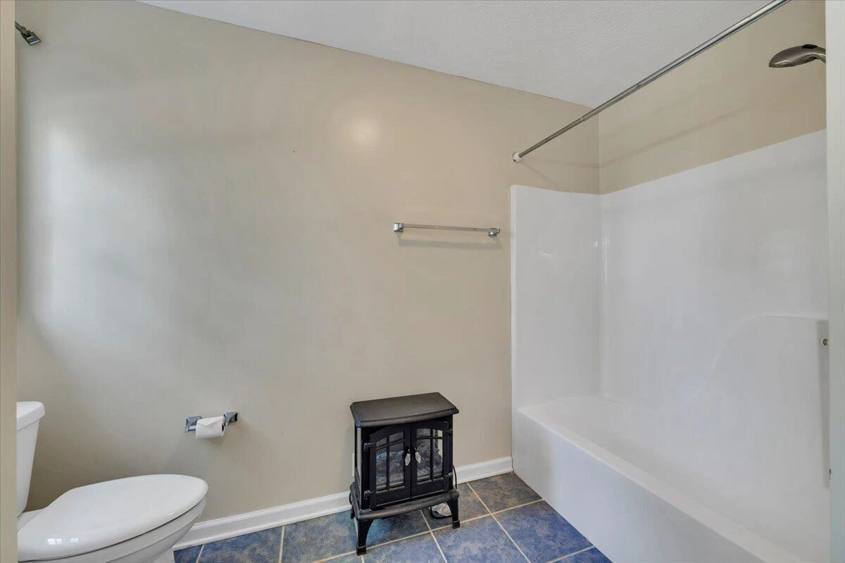 20 Wood Ridge DR - Photo 16