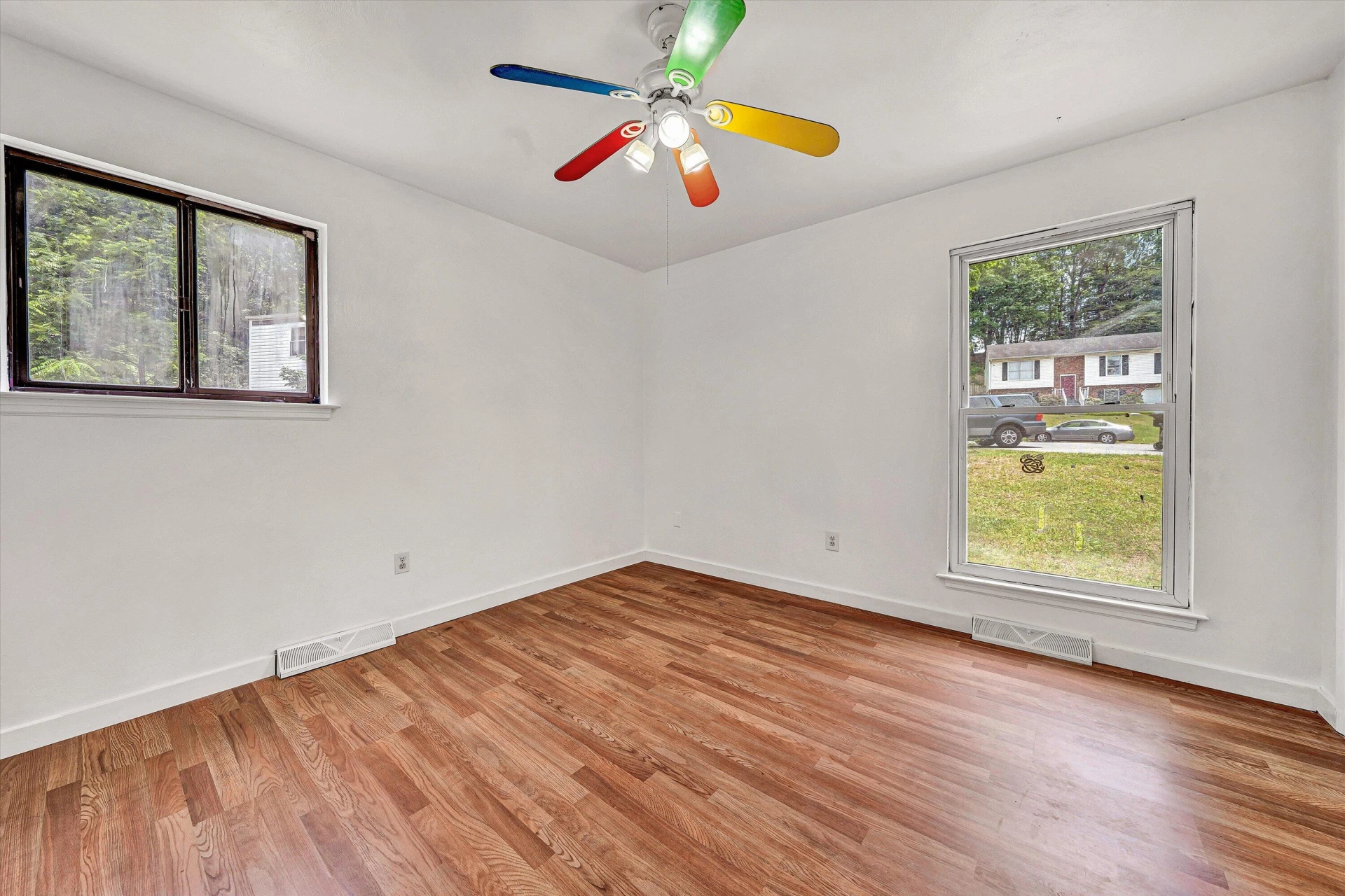 4064 Crawford RD - Photo 12