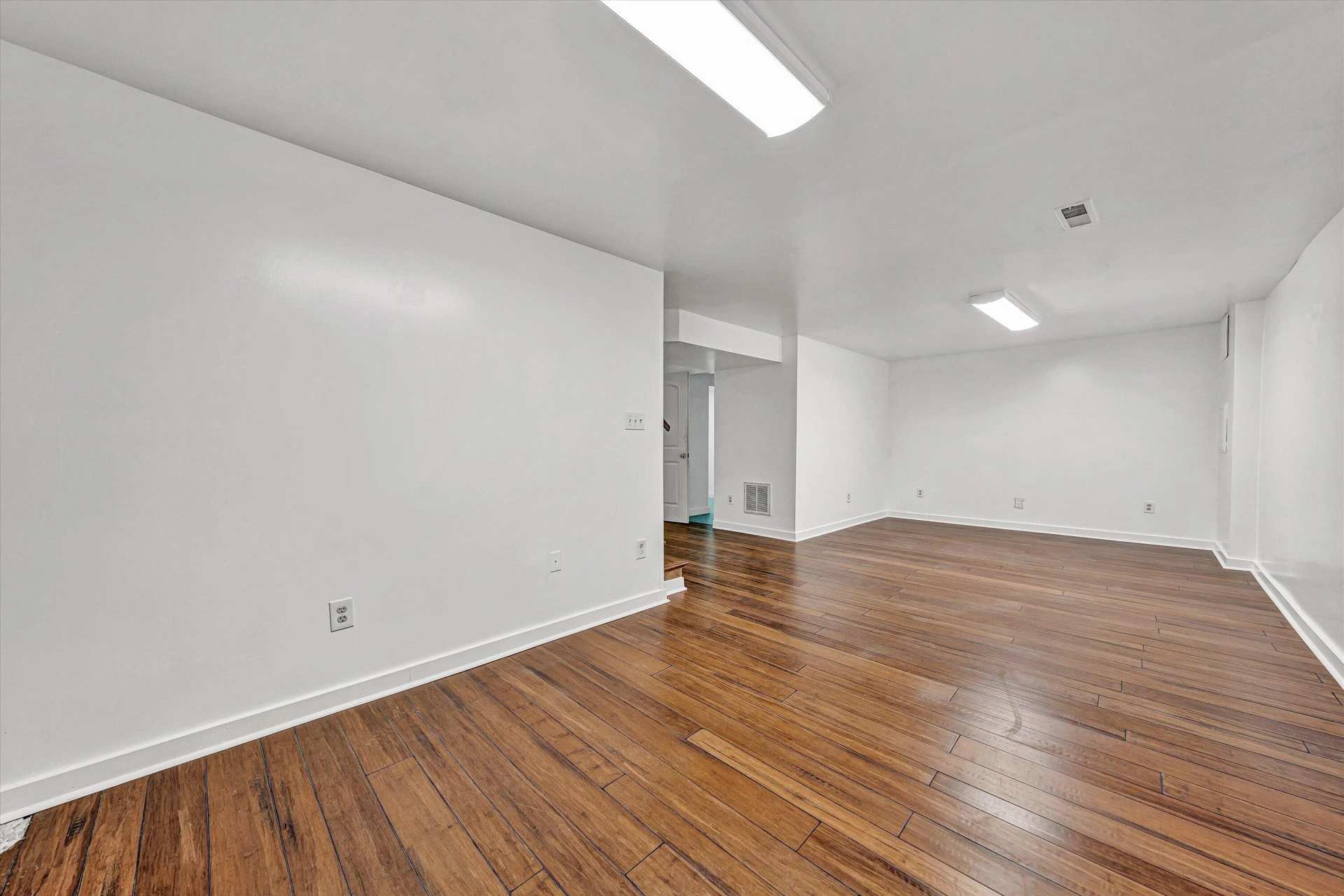 4064 Crawford RD - Photo 19