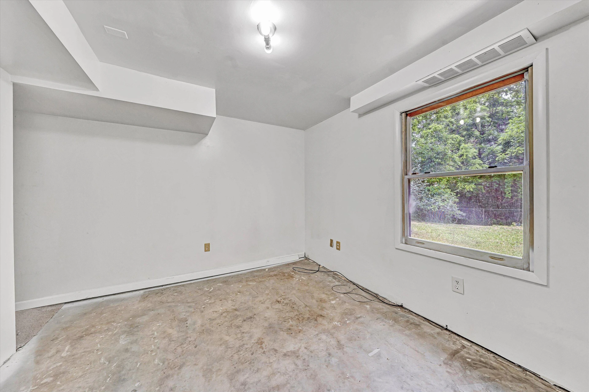 4064 Crawford RD - Photo 21
