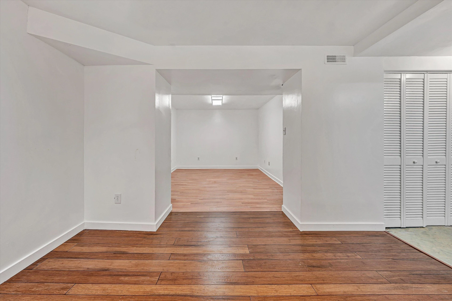 4064 Crawford RD - Photo 25