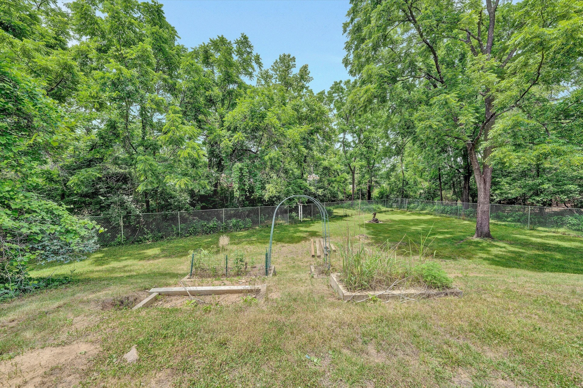 4064 Crawford RD - Photo 30