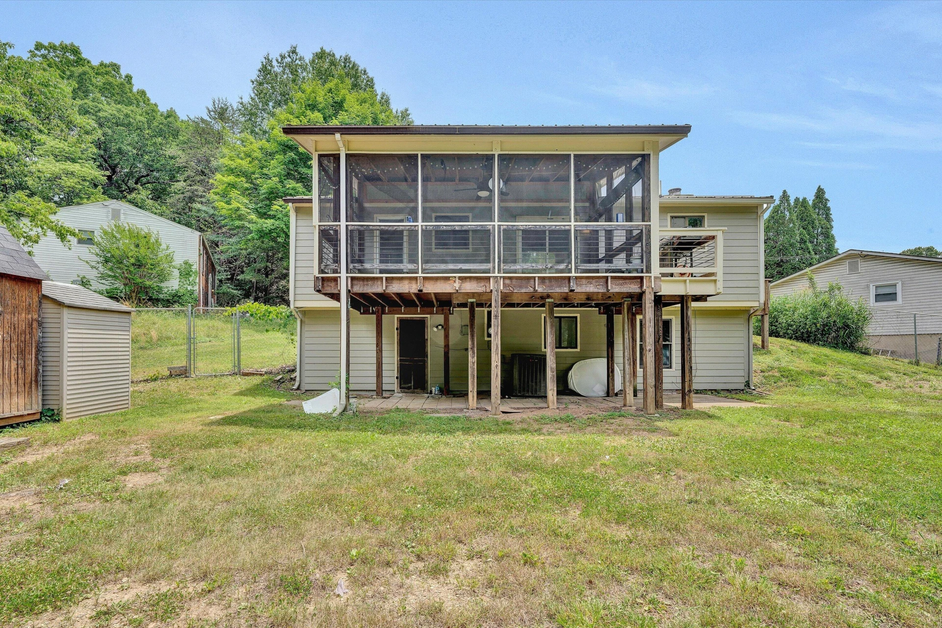 4064 Crawford RD - Photo 31