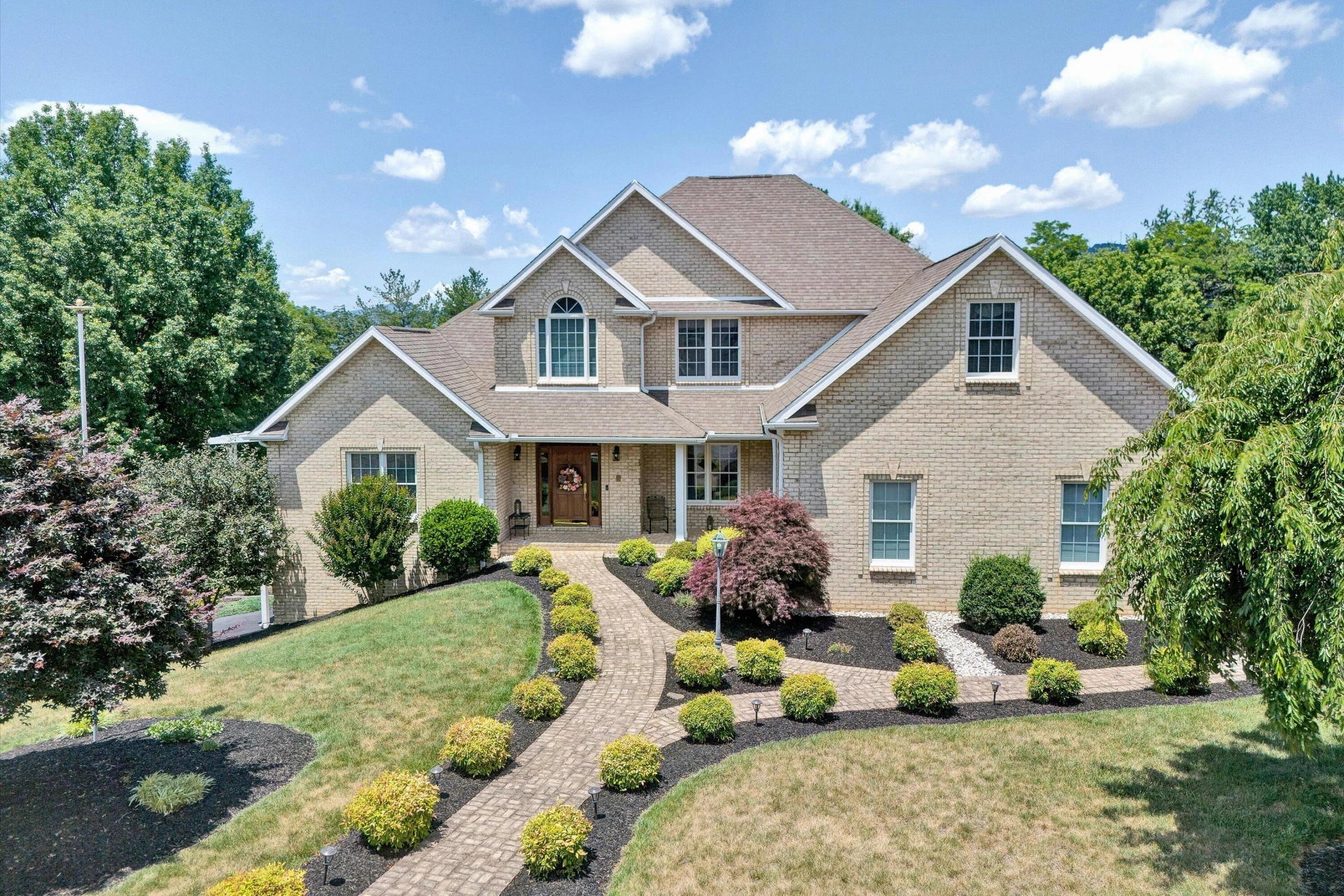 134 Stoneybrook RD